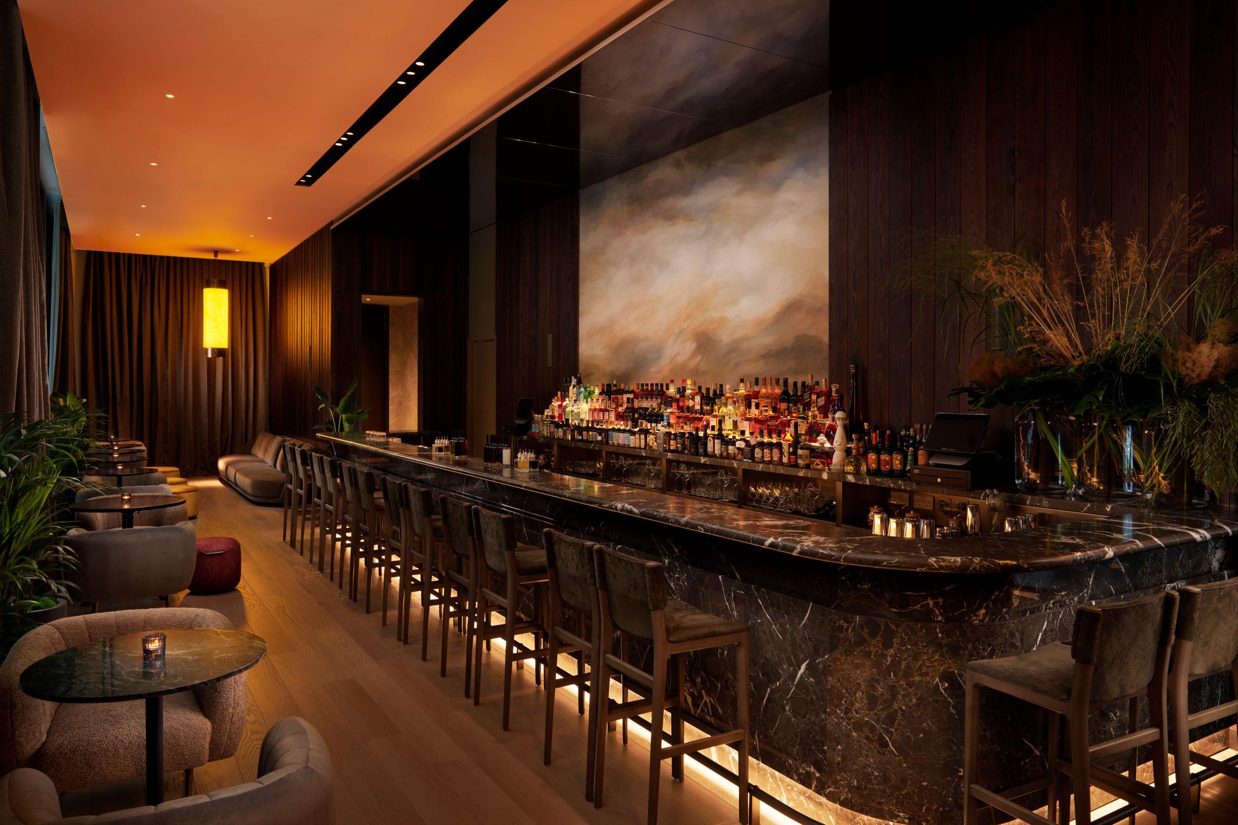 Pan Pacific London Otel Dış mekan fotoğraf The bar at the Connaught
