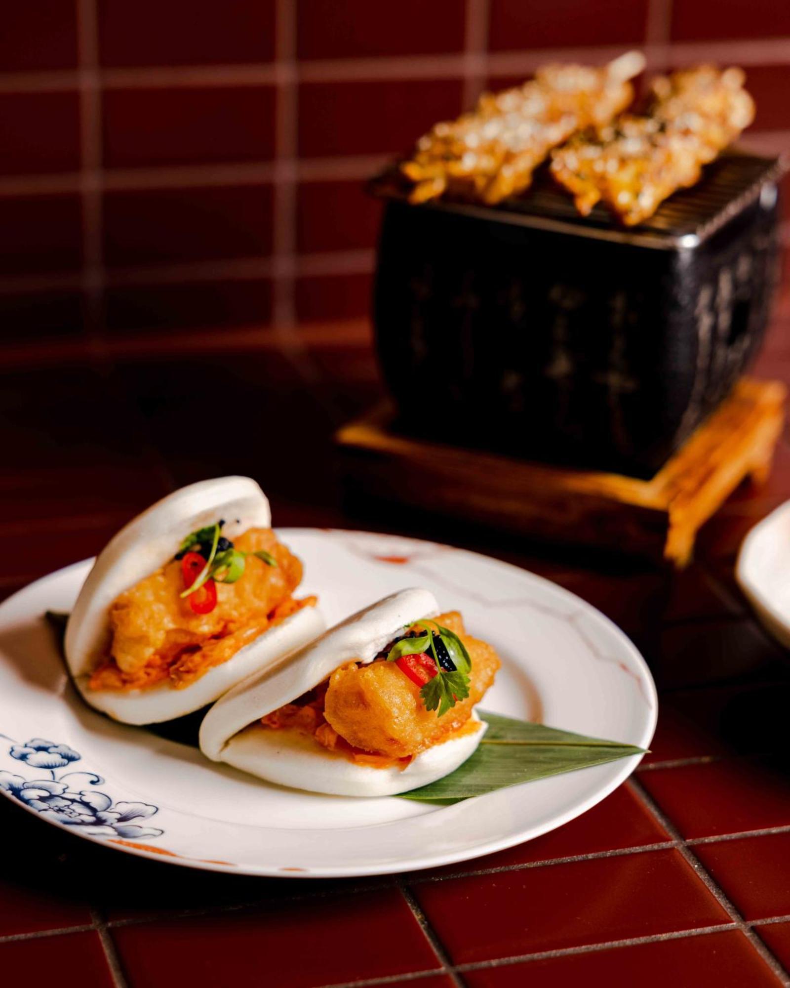 Pan Pacific London Otel Dış mekan fotoğraf A plate of baozi